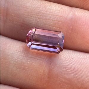 3.50 carats VS gemuine custom cut tourmaline in gem
Jar
